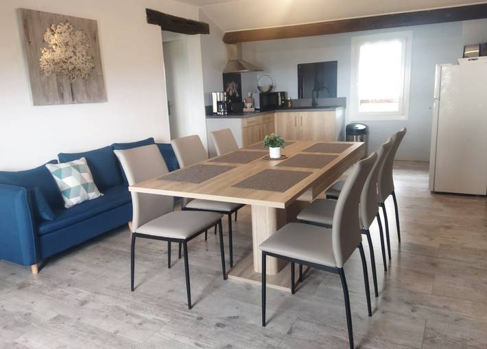 Gîte pour 6 personnes, avec balcon ainsi que jardin et vue sur le lac à Châtillon-sur-Broué - 4