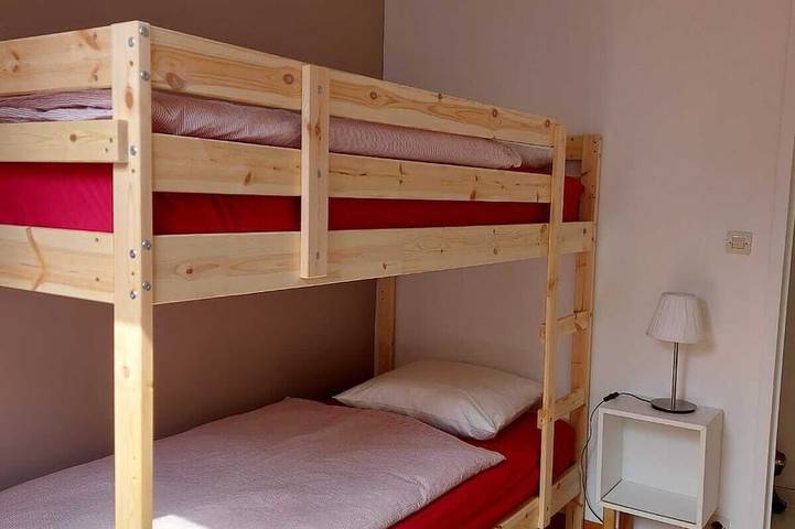 Location de vacances pour 8 personnes, avec terrasse et jardin dans Denneville Plage - 3