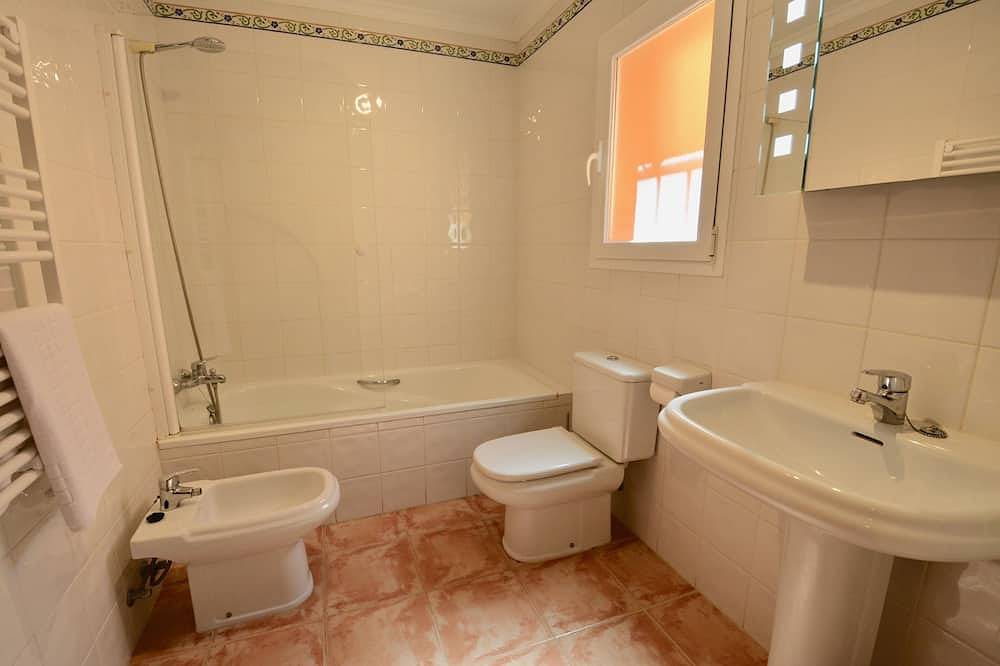 Appartement entier, Un Appartement de luxe de 2 chambres dans la Belle Pueblo Panorama à Cumbre del Sol in Poble Nou de Benitatxell, Costa Blanca