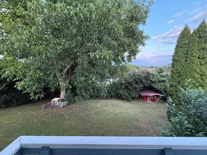 Ferienwohnung für 2 Personen, mit Balkon und Terrasse sowie Garten und Ausblick in Offingen