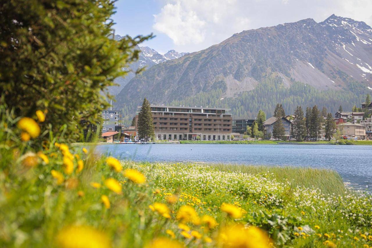 Lifestyle Mountain View Room with Balcony in Arosa, Chaîne de Plessur