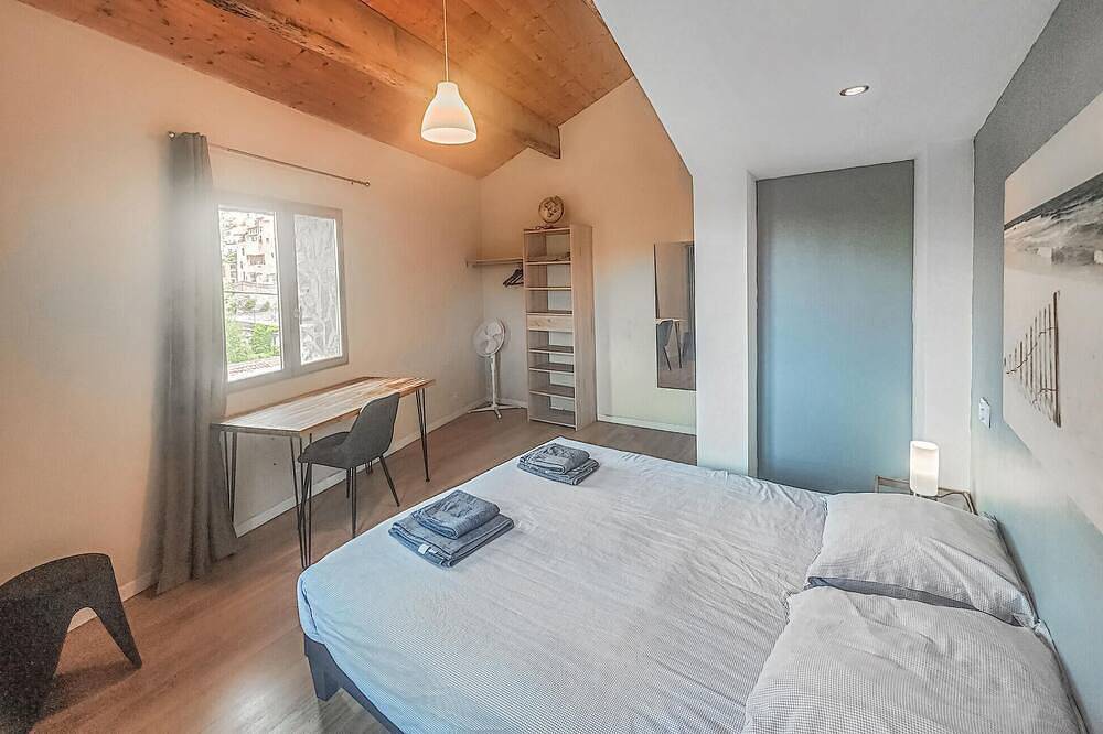Lovely home in Roquebrun in Roquebrun, Région de Béziers