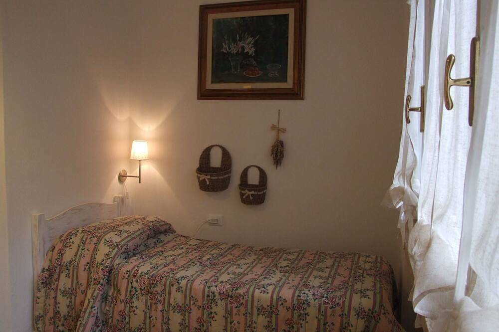 Apartamento entero, Precioso apartamento para 8 personas con Wifi, Tv y patio in Marina di Castagneto Carducci, Costa Etrusca