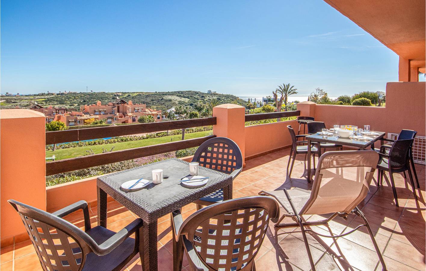 Entire holiday apartment, Sea View Apartment with Pool, Garage & WiFi in Casares del Sol, Casares