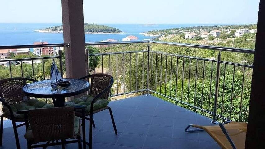 Ferienwohnung für 3 Personen, mit Balkon/Terrasse in Rogoznica