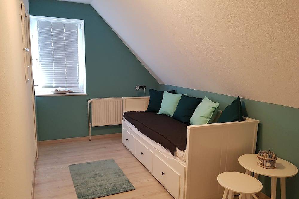 Exklusives Ferienhaus mit Sauna und Kamin in Friedrichskoog-Spitze, Friedrichskoog