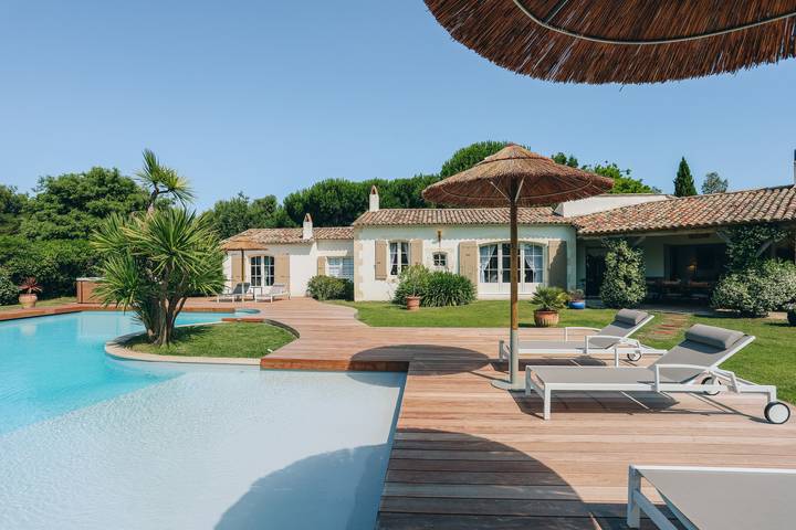 Location de vacances pour 8 personnes, avec jardin et terrasse, animaux acceptés à Les Portes-en-Ré - 3