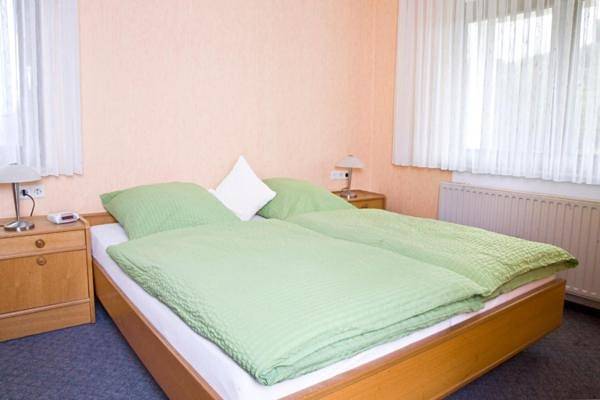 BnB für 2 Personen, mit Garten und Balkon in Willingen - 4