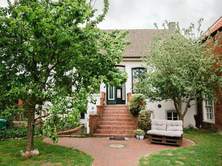 Ferienhaus für 10 Personen, mit Garten und Terrasse in Jemgum