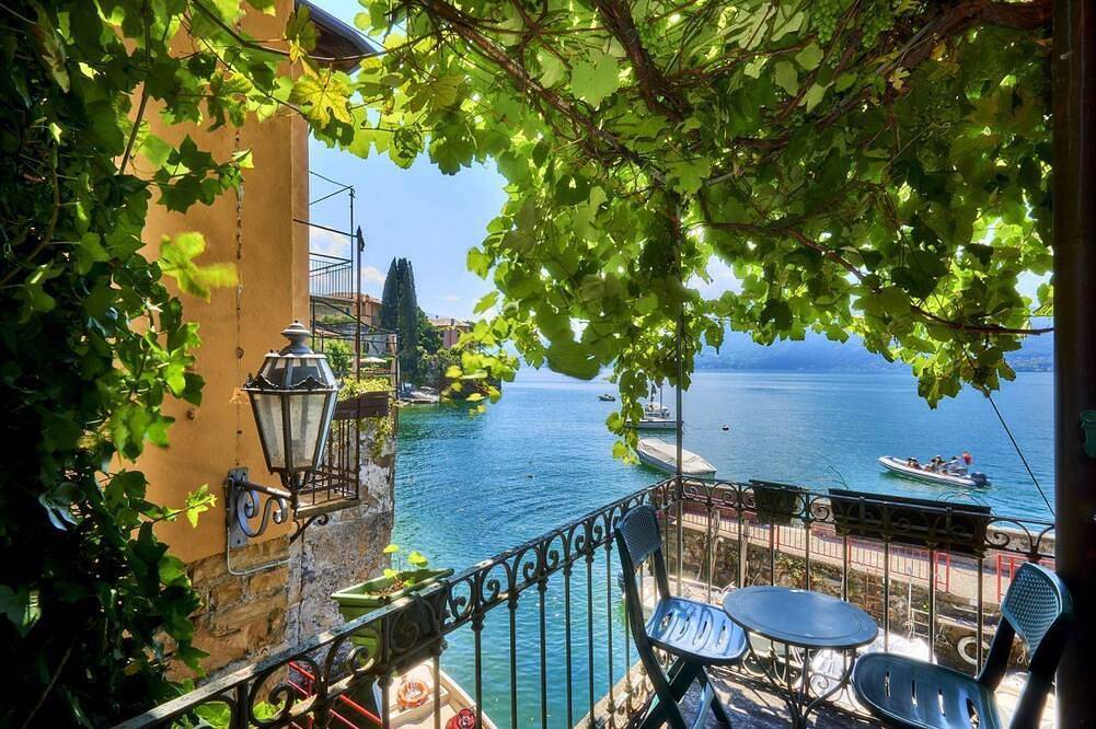 Ganze Wohnung, Casa Pergola on the lakeshore in Varenna, Gemeinde Varenna