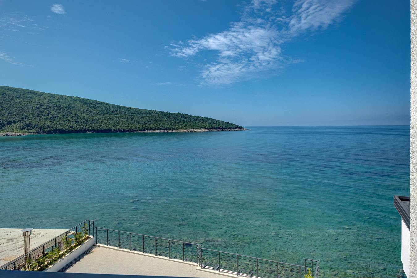 Appartamento intero, Appartamento vacanze per 4 persone con balcone in Dulcigno