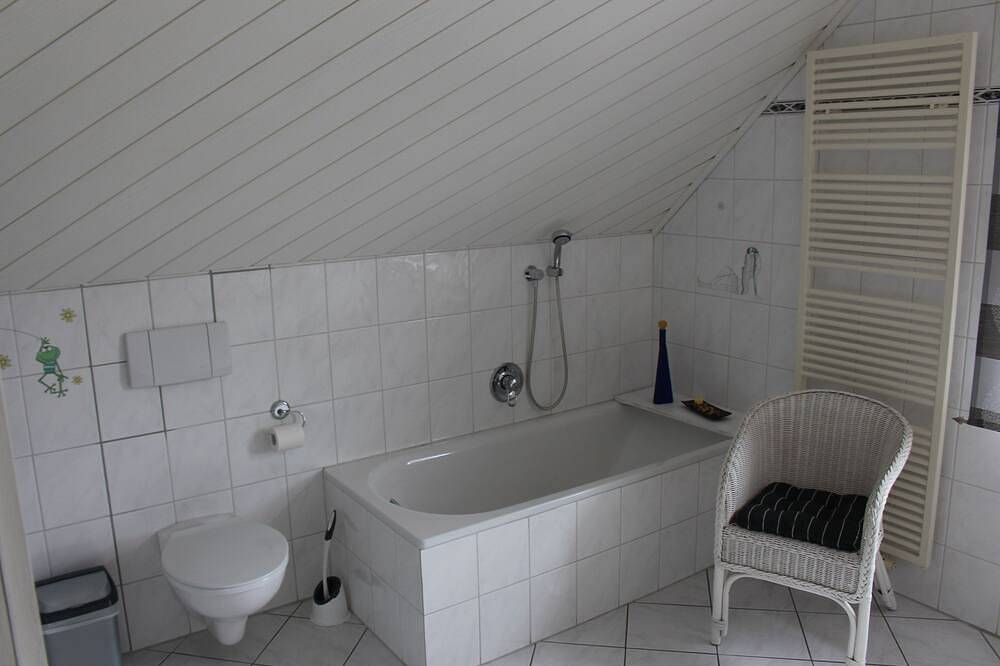 Ganze Wohnung, Ferienwohnung Schaa, 85105 - Ferienwohnung Schaa in Ostrhauderfehn, Nordseeküste