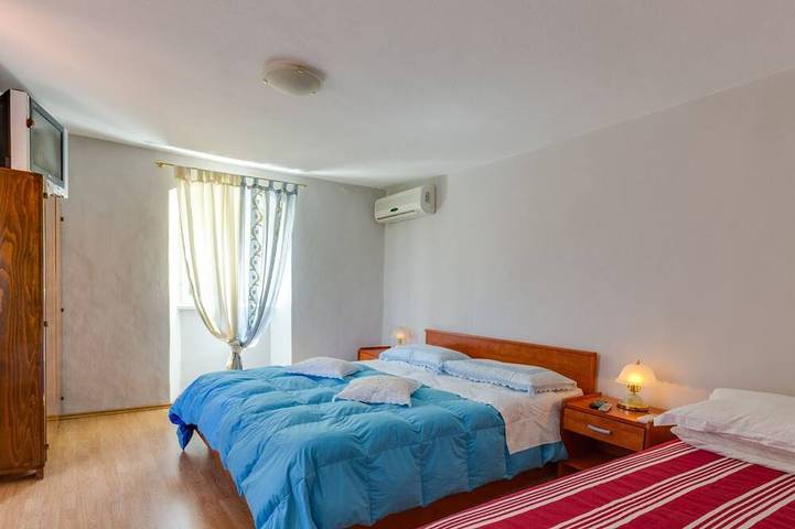 Holiday Home with Sea View in Nerezine, Lošinj (Kvarner Bucht)