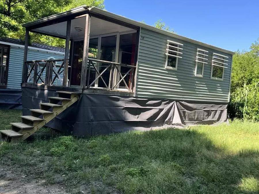 Camping Le Peyrolais - Mobilhome 4 personnes - Mobil-Home O'Hara 3 Pièces 4 Personnes Climatisé in Saint-Julien-de-Peyrolas, Région de Nîmes