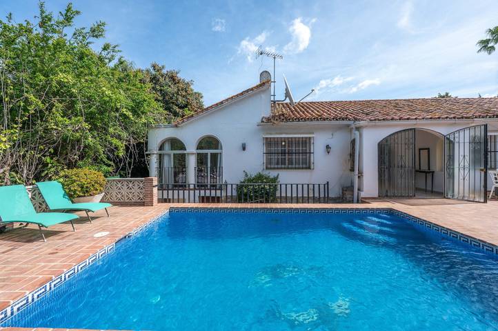Holiday home for 10 people, with Garden in Marbella