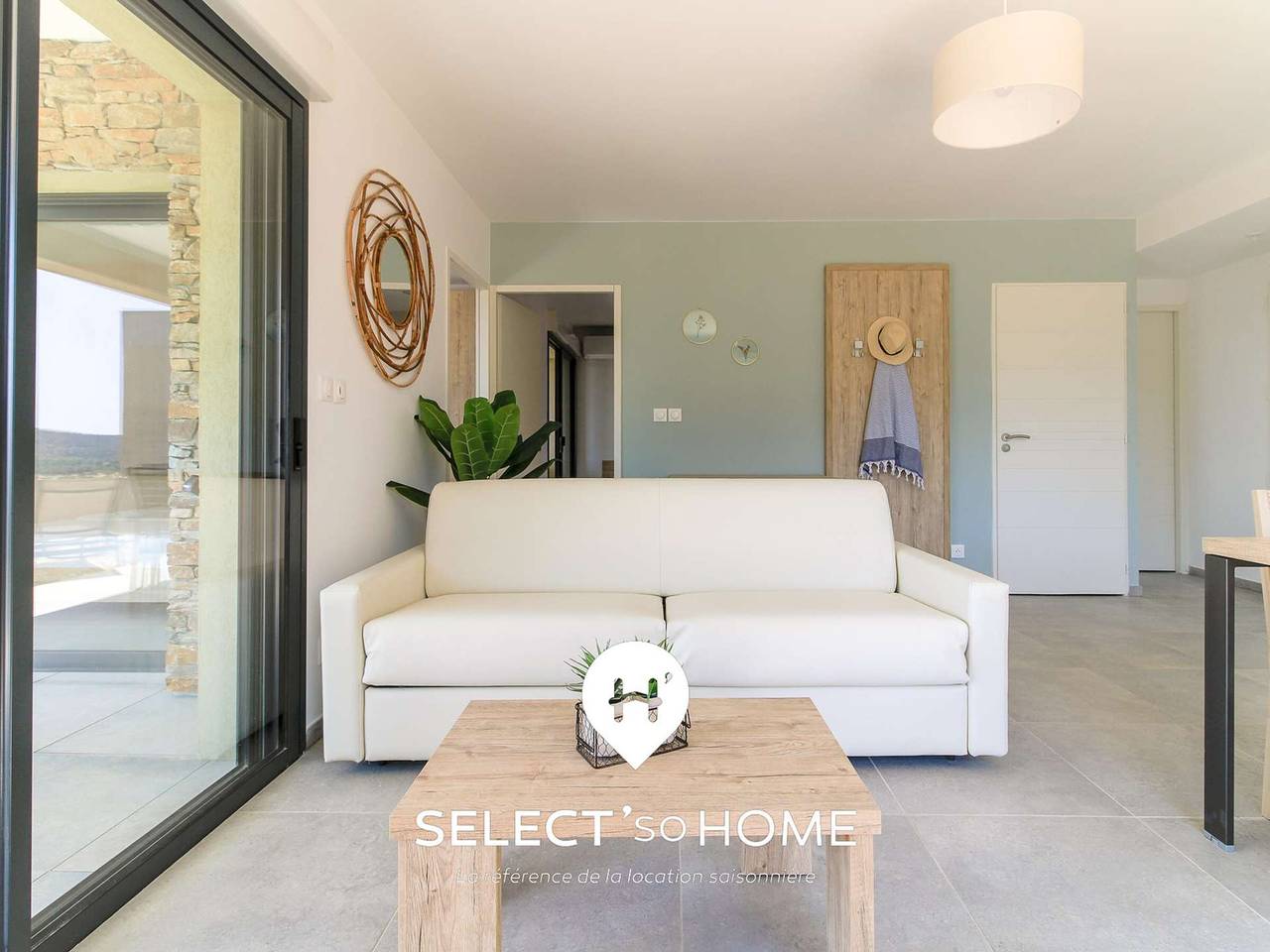 Appartement entier, Pause naturelle dans appartement pour 6 avec jardin et piscine lagon in Bormes-les-Mimosas, Parc national de Port-Cros