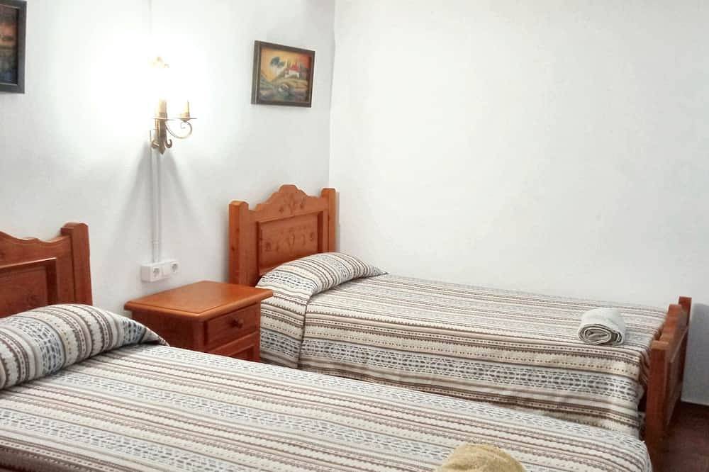 Homerez - Charming House with Pool in Montilla in Montilla, Córdoba Province
