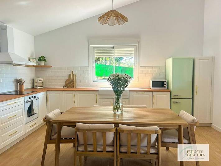 Casa rural para 6 personas, con vistas además de piscina y jardín en Aracena - 2