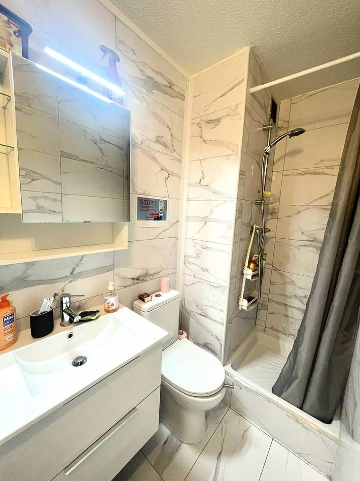 Gîte pour 5 personnes, avec terrasse dans Plage du Grand-Travers - 3