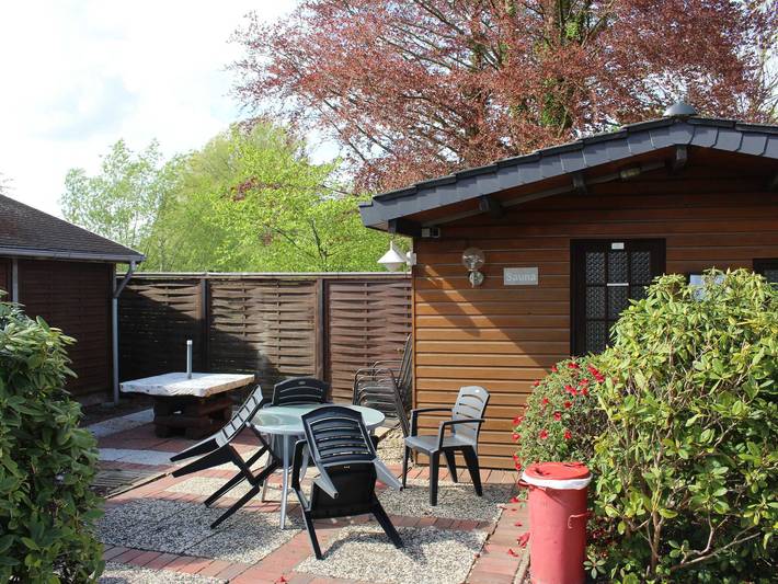 Ferienpark für 5 Personen, mit Garten und Balkon sowie Pool, kinderfreundlich in Burhave - 4