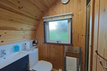 Camping for 2 People in Ty'n-y-groes, Conwy region, Photo 1