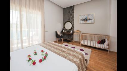 Location De Vacances pour 14 Personnes dans Grand Casablanca region, Photo 1