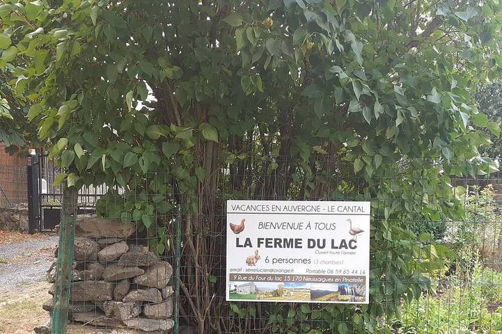 Maison de vacances pour 6 personnes, avec Terrasse et Jardin à Vèze