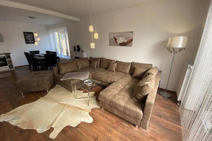 Ferienhaus für 11 Personen, mit Balkon und Sauna in Rostock und Umgebung