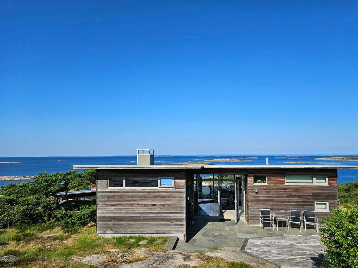Seaside Cabin With Unique Outdoor Areas in Fredrikstad