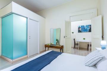 Appartement De Vacances pour 4 Personnes dans Naples, Côte Tyrrhénienne Campanie, Photo 2