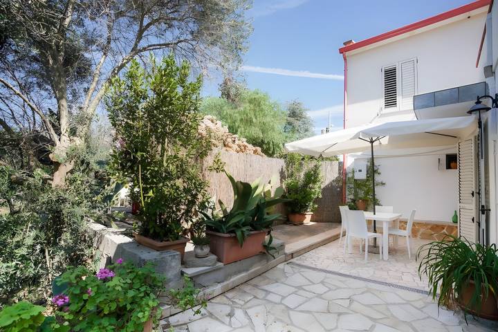 Gîte pour 3 personnes, avec vue sur le lac et jardin dans Région d'Otranto