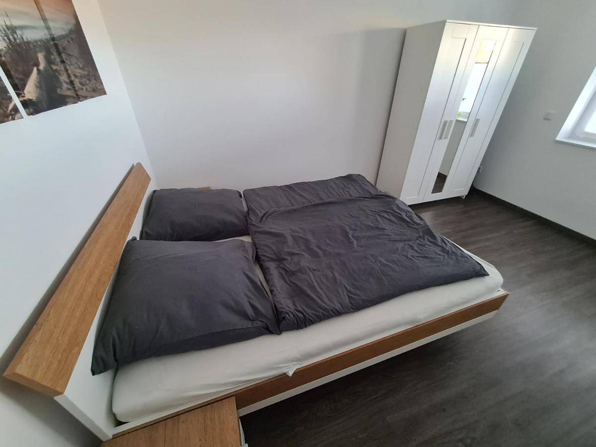 Ganze Wohnung, 1,5 Zkb Wohnung im Odenwald, an der Bergstraße mit tollem Ausblick in Rimbach, Bergstraße
