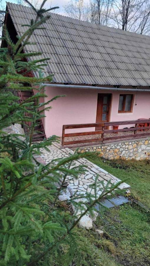 Maison d’hôte pour 5 personnes, avec vue et terrasse, animaux acceptés