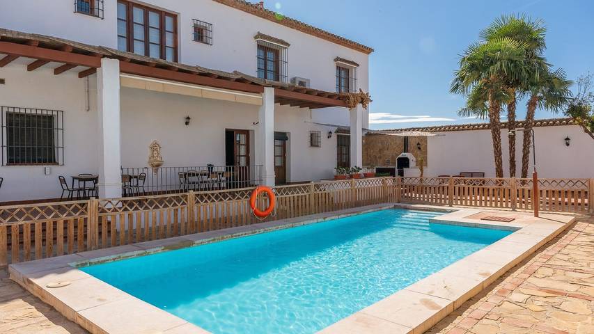 Chalet para 20 personas, con balcón/terraza y piscina, Se admiten mascotas en Andalucía - 3