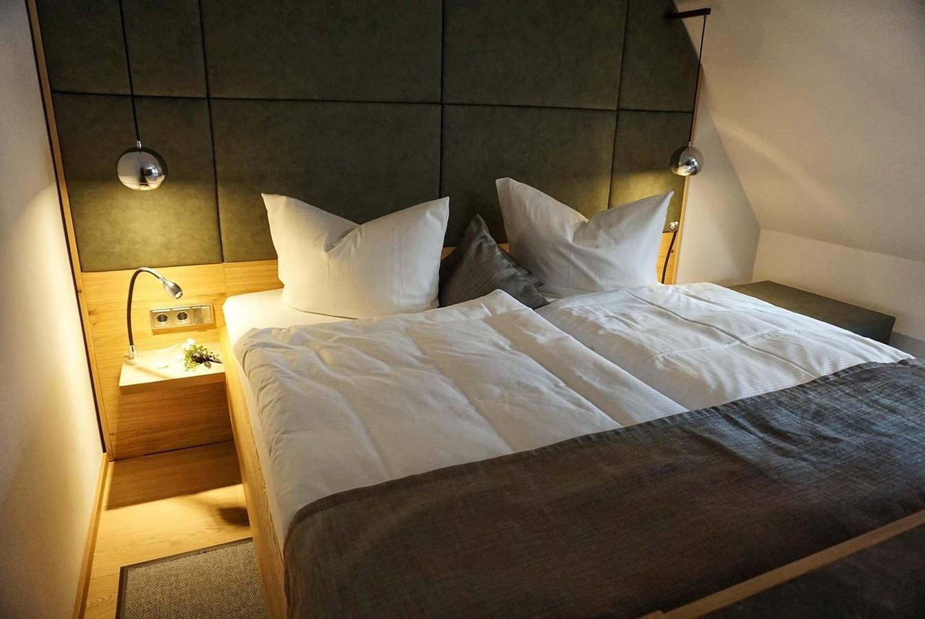 Deluxe Doppelzimmer in Freiberg, Chemnitz und Umgebung