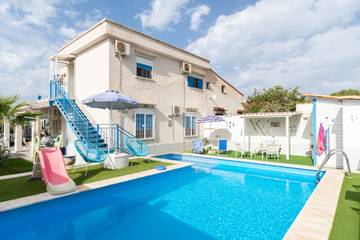 Villa Con Piscina per 6 Persone in Punta Raisi, Provincia di Palermo, Foto 1
