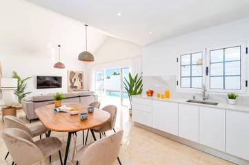 Casa De Vacaciones para 6 Personas en Los Pocillos, Tías, Foto 4