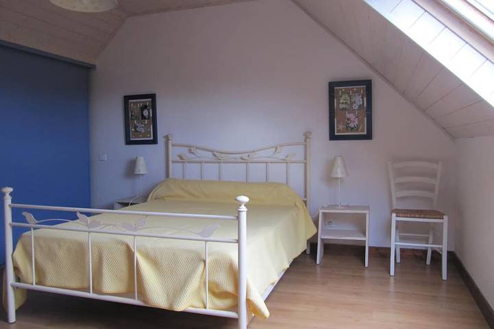 Gîte pour 6 personnes, avec terrasse et jardin, animaux acceptés à Goulien - 3