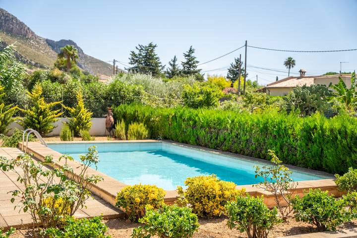 Finca für 4 Personen, mit Terrasse in Port de Pollença - 2
