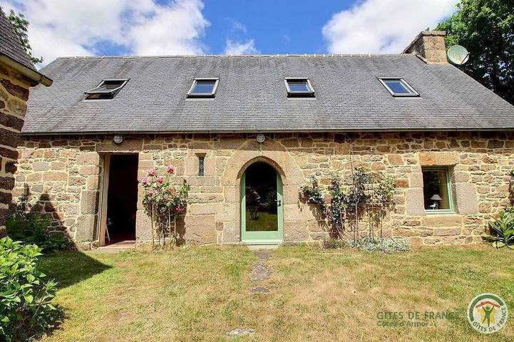 Maison de vacances pour 4 personnes, avec jardin à Plouaret