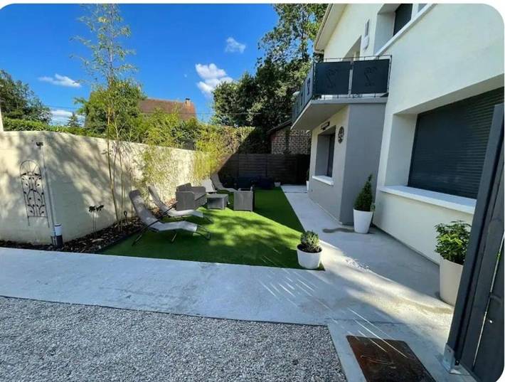 Gîte pour 2 personnes, avec jardin et terrasse à Sainte-Geneviève-des-Bois - 3