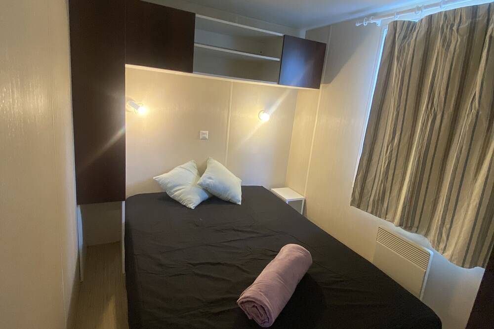 Camping pour 6 Personnes dans La Roque-d'Anthéron, Région d'Aix-en-Provence