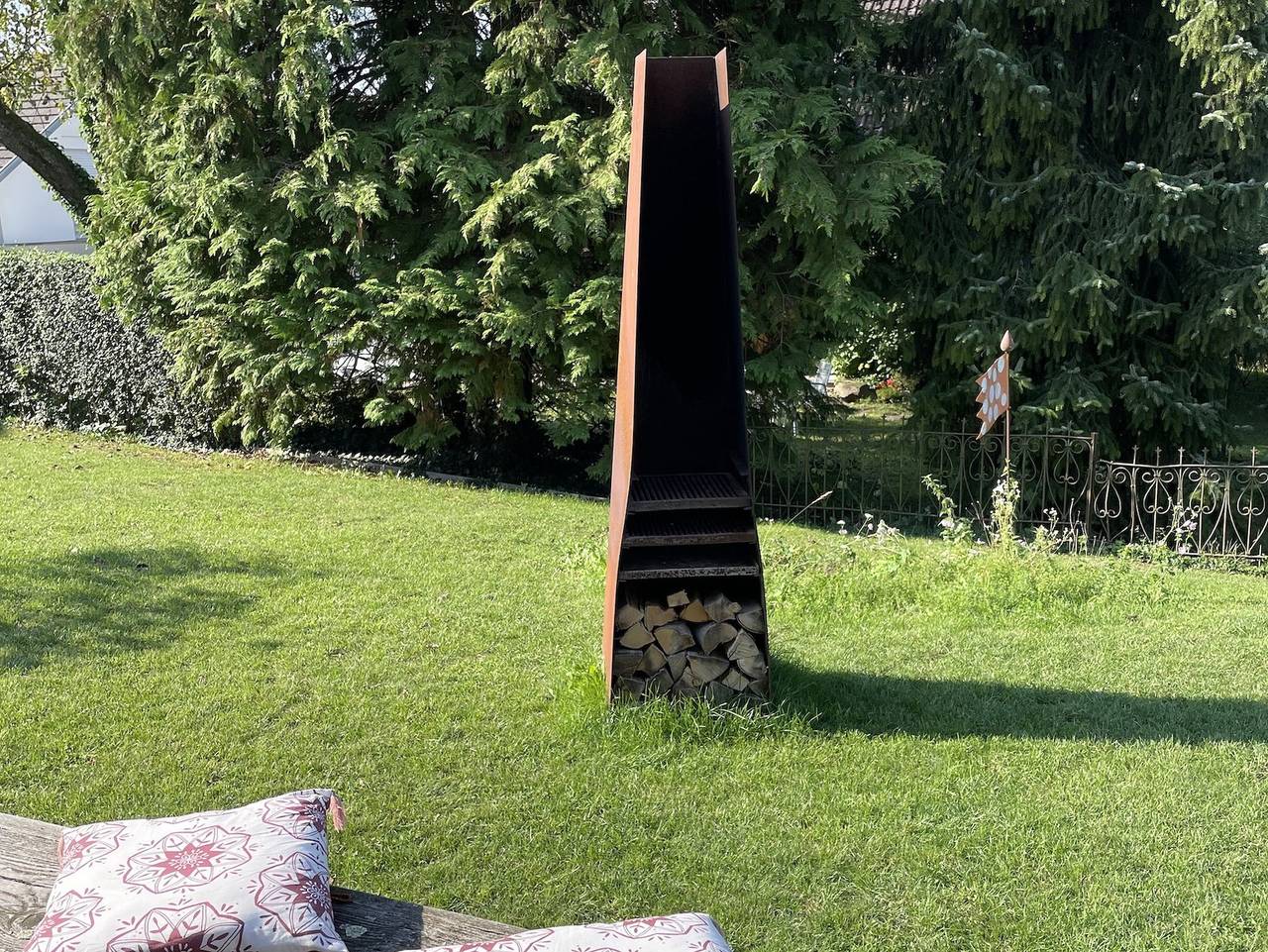 Ferienhaus Sonnenchalet - Sonnenchalet mit Kamin und Garten, 1 Schlafzimmer, max. 2 Personen in Bodman-Ludwigshafen, Landkreis Konstanz