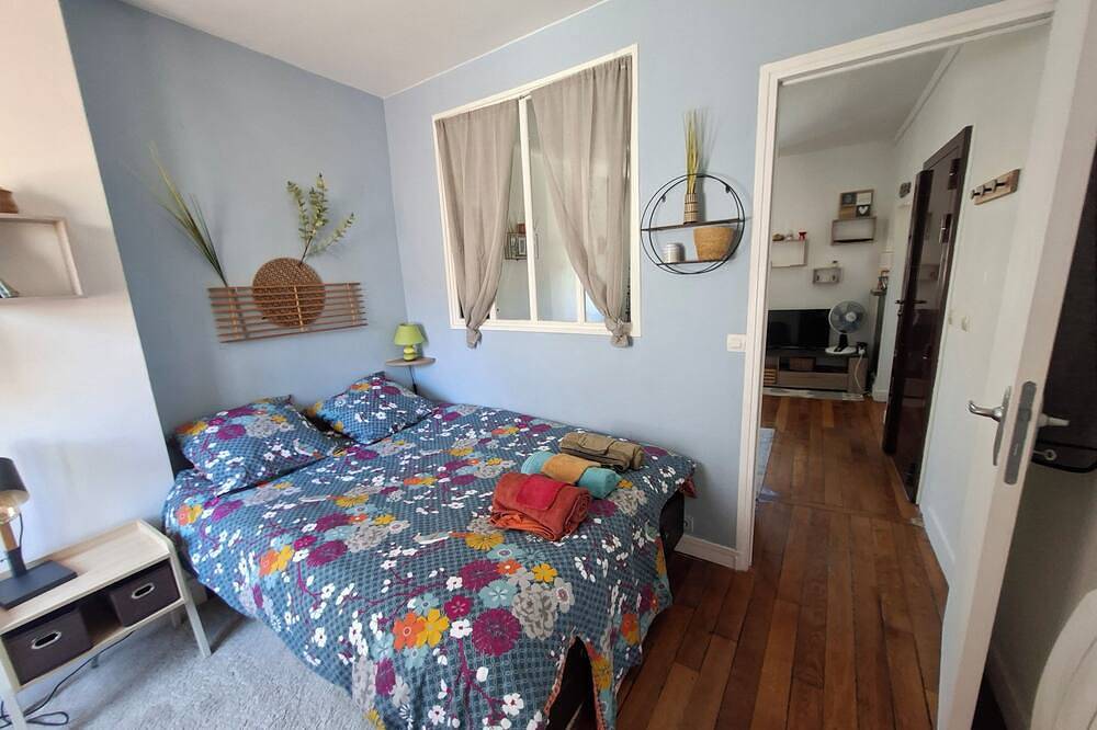 Entire apartment, Nice 2 rooms, cosy, quiet - Near forest - Near Paris ! in Sèvres, Hauts-de-Seine