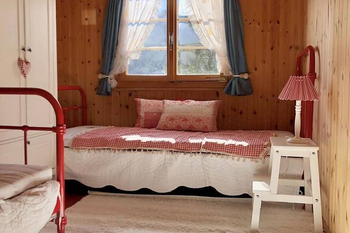 Chalet für 6 Personen, mit Balkon und Garten in Arosa - 4