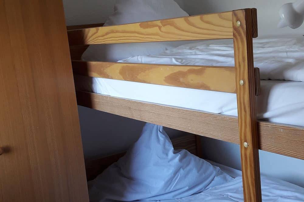 Ganze Wohnung, Appartement Panoramablick - Mit Balkon und Pool in Altastenberg, Hochsauerlandkreis