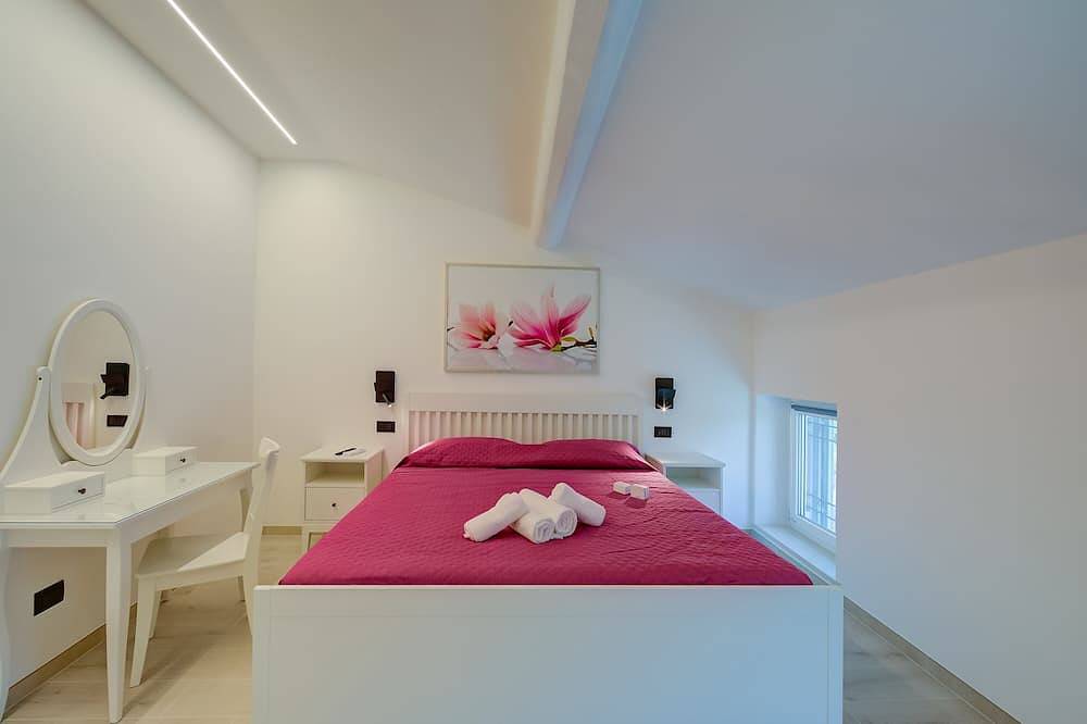 Appartement entier, Magnolia Apt - Palazzo Palermo 1817, Salionze, Italy in Valeggio sul Mincio, Province de Vérone
