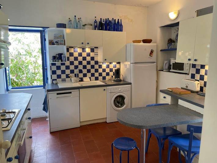 Location de vacances pour 9 personnes, avec vue et jardin, animaux acceptés à Centuri - 4