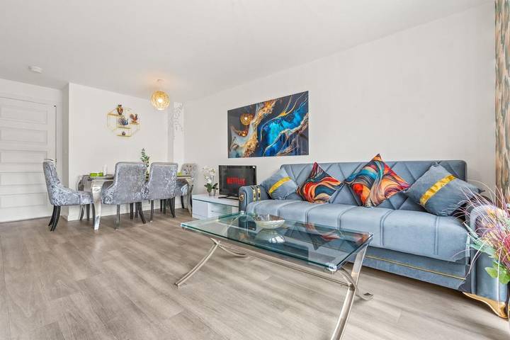 Appartement de vacances pour 8 personnes, avec jardin