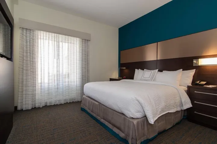 Hotel para 4 personas, con piscina - 1